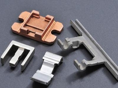 适用于铜材、铝材和铁材，在板材的基础上，实现高低不平的体积成型，可替代机械加工、脱蜡铸造、MIM加工技术（需要依据图纸检讨产品的可加工性）